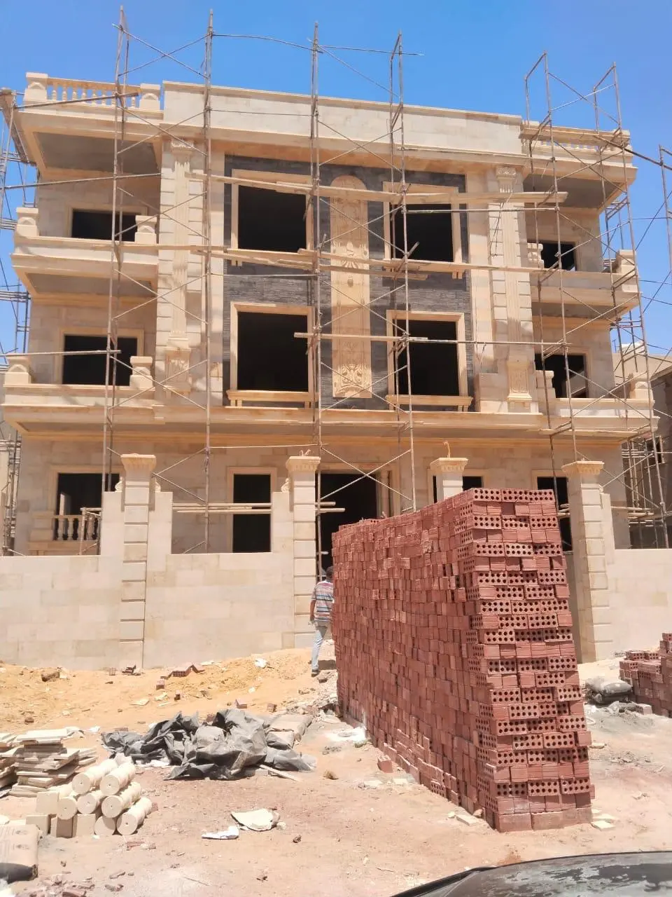 القرنفل التجمع الخامس